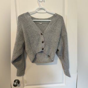 Sweater/cardigan